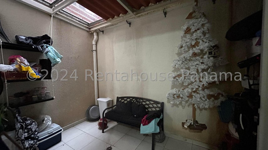 Incredible Apartment in Versalles